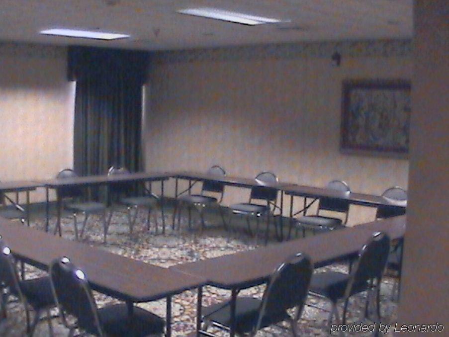 Holiday Inn Express - Plymouth By Ihg Facilities photo